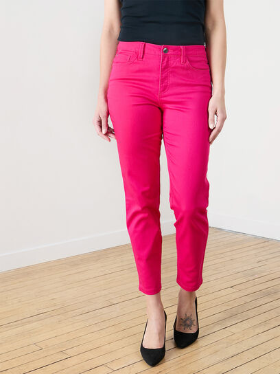 Lilly Slim Ankle Jean