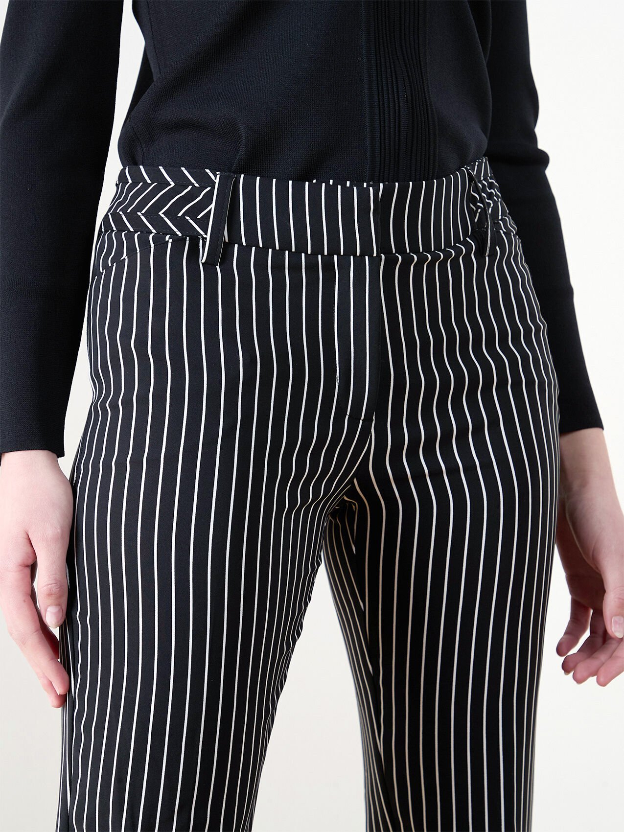 Striped ankle pants online