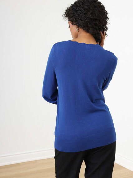 Petite Scallop V-Neck Pullover Sweater Image 4