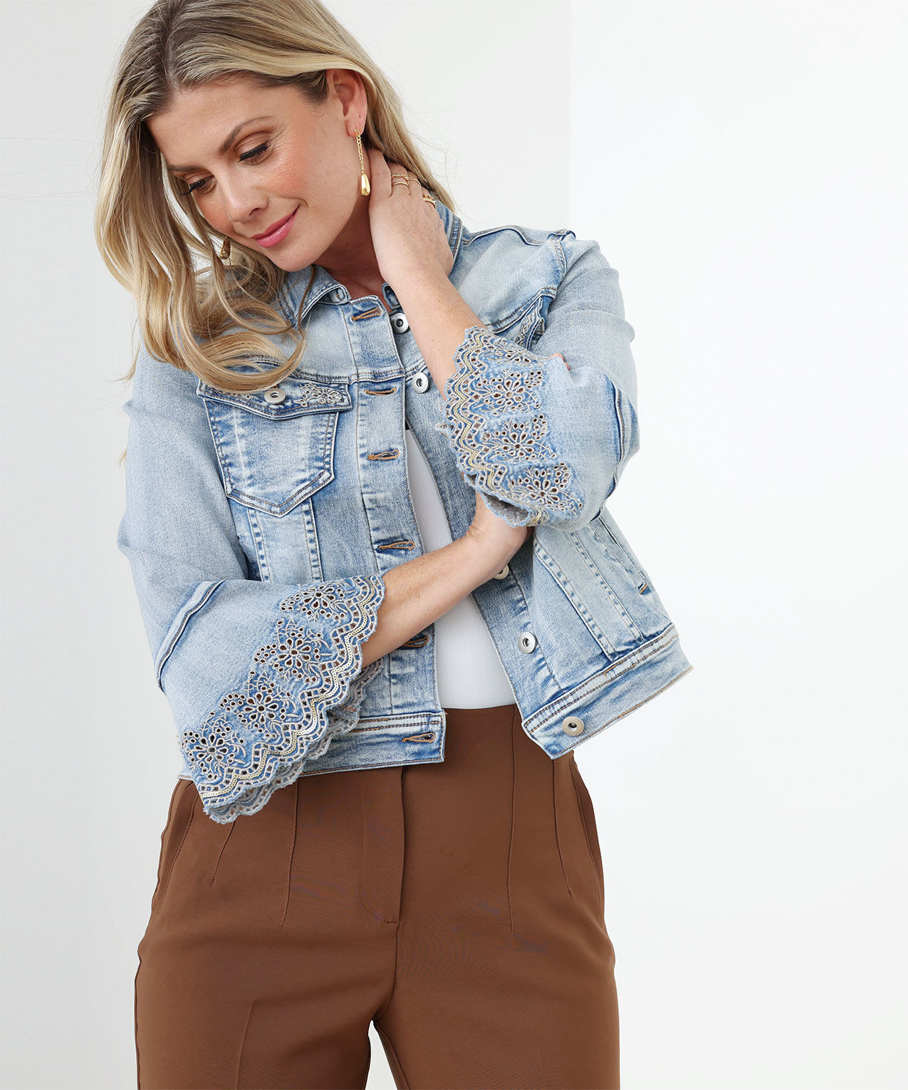 Denim jacket with jersey sleeves online