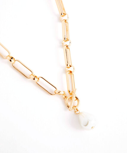 Pearl Chain Link Toggle Necklace Image 3
