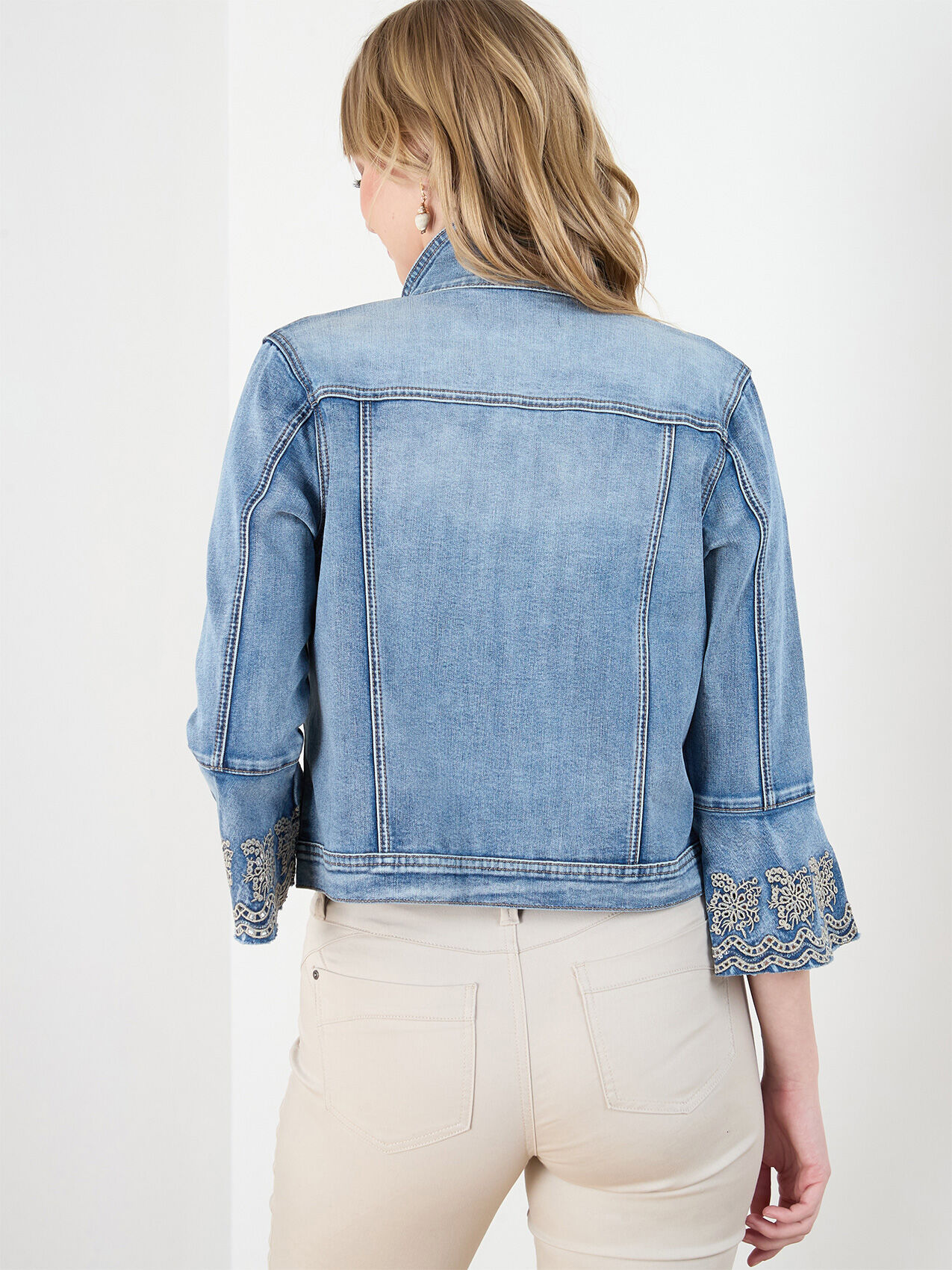 Bell Sleeve Light Wash Jean Jacket Cleo 4000009762