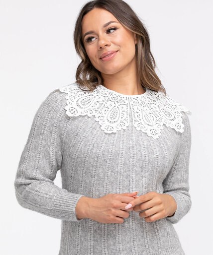 White Crochet Collar Image 2
