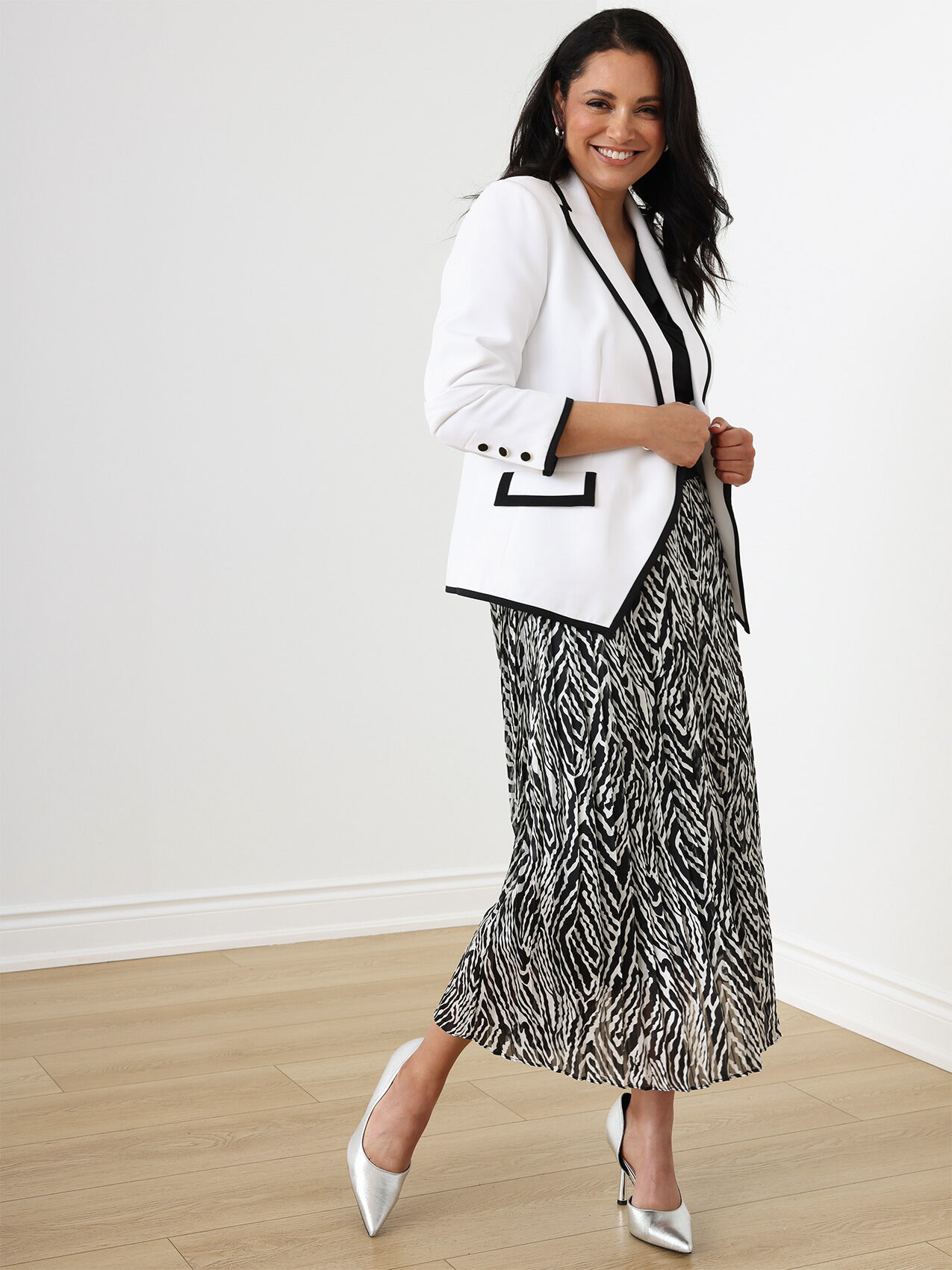 Black Tipped White Blazer Cleo 4000009376
