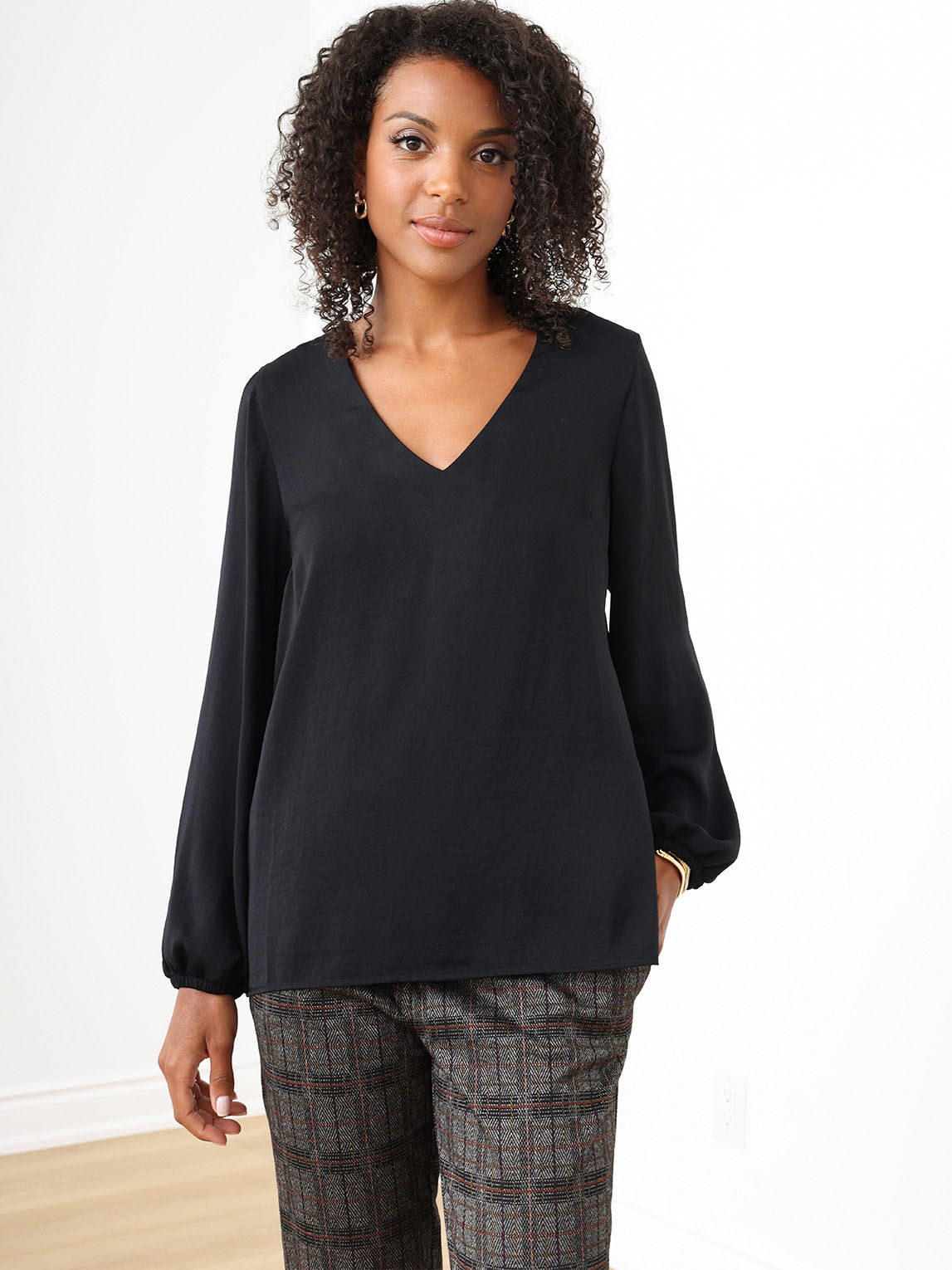 Petite long sleeve satin v neck blouse Cleo Black S
