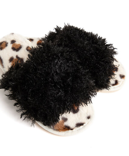 Fuzzy Leopard Slippers Image 2
