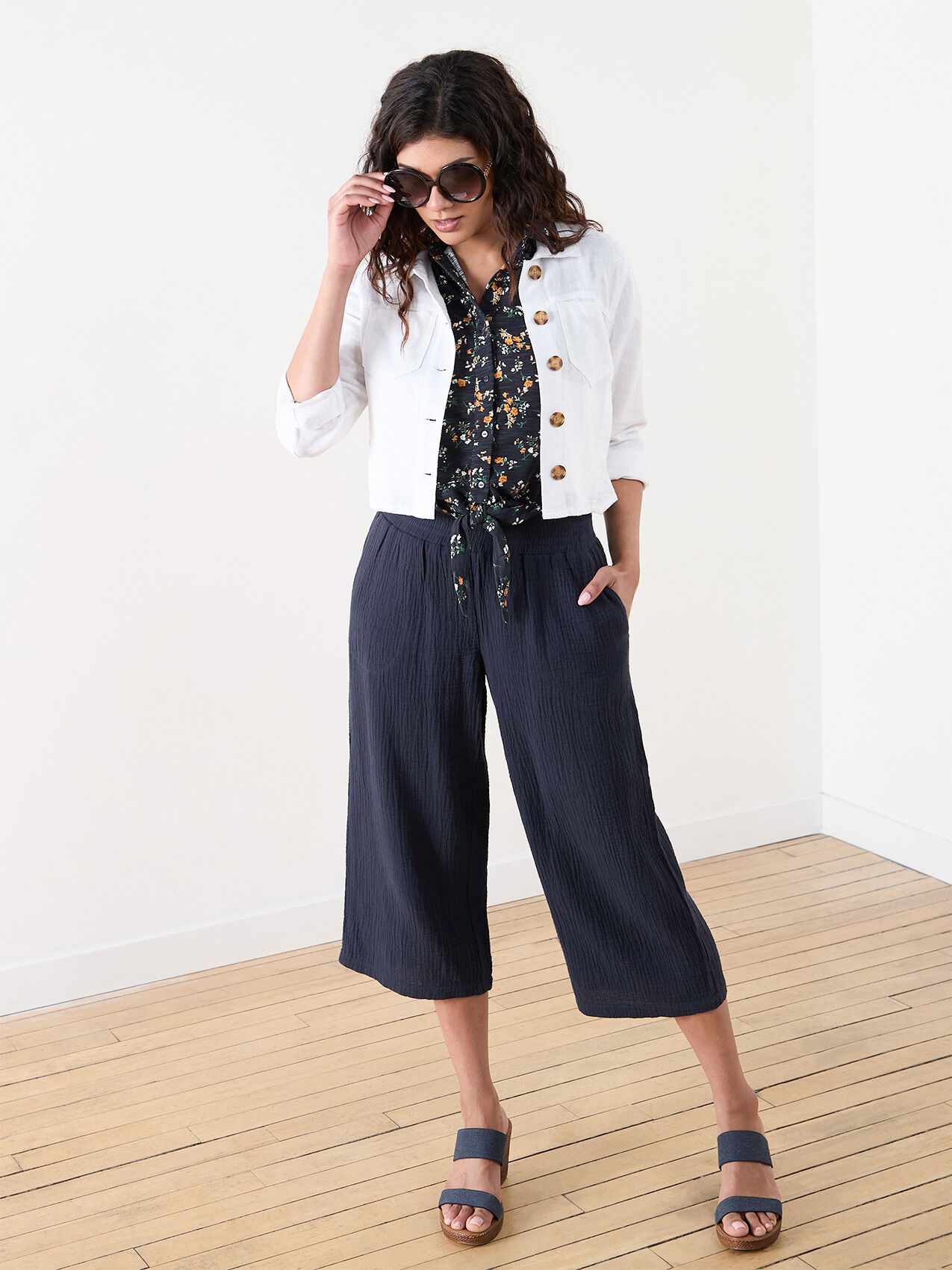 Crinkle crop pants deals