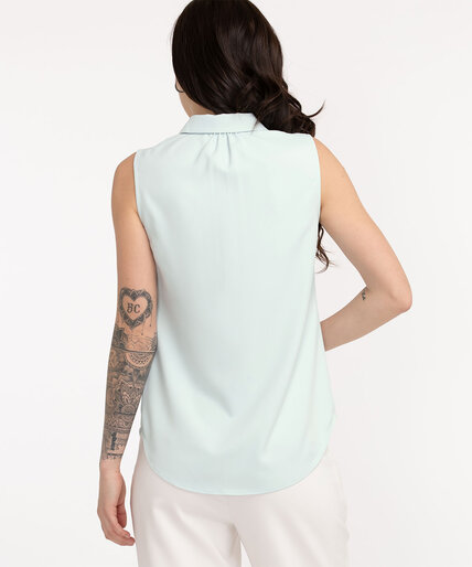 Sleeveless Button Front Blouse Image 4