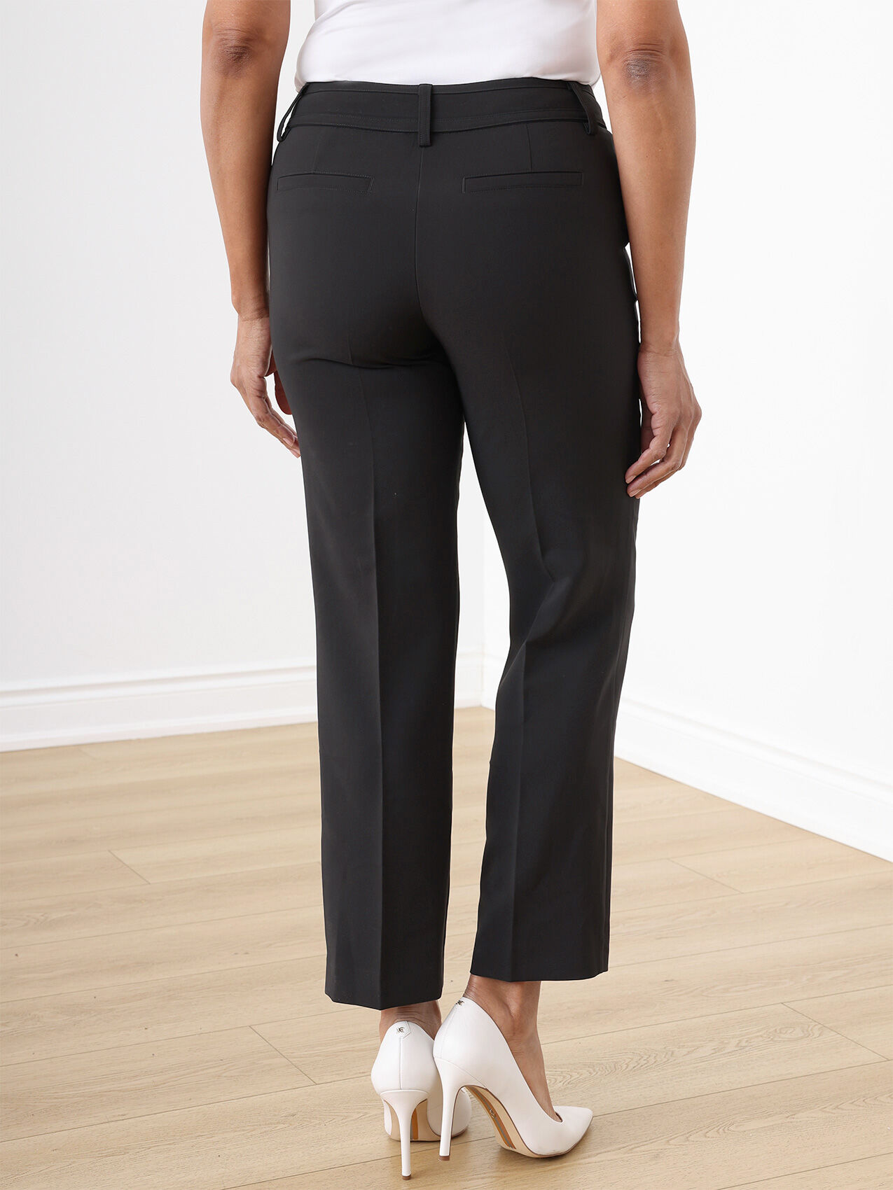 Leah Straight Ankle Pant