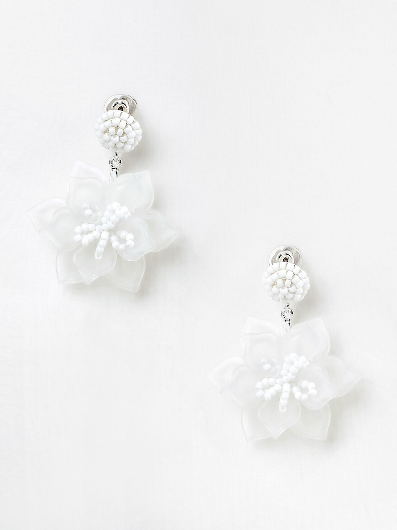 White flower statement earrings outlet
