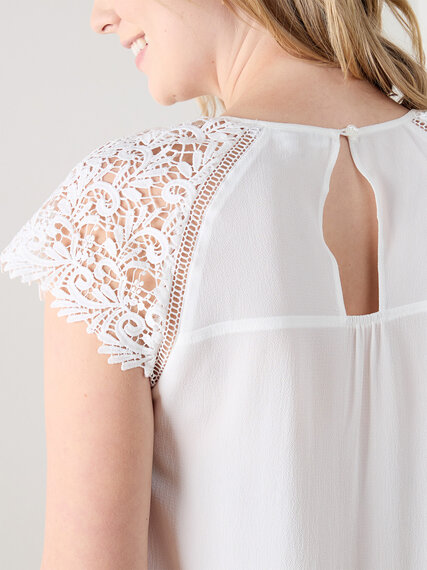 Short Lace Sleeve Top in Crepe Image 5