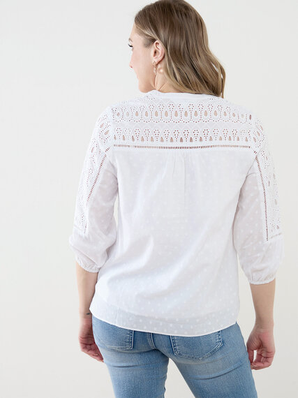 3/4 Sleeve Embroidered Blouse Image 5