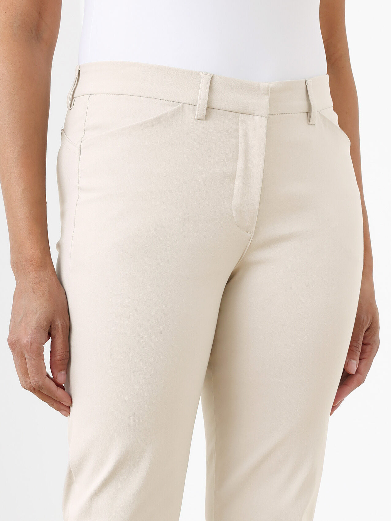 Christy Slim Ankle Pant Microtwill