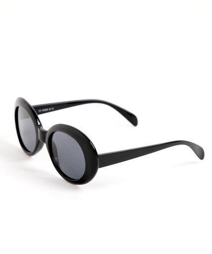 Round Black Sunglasses Image 2