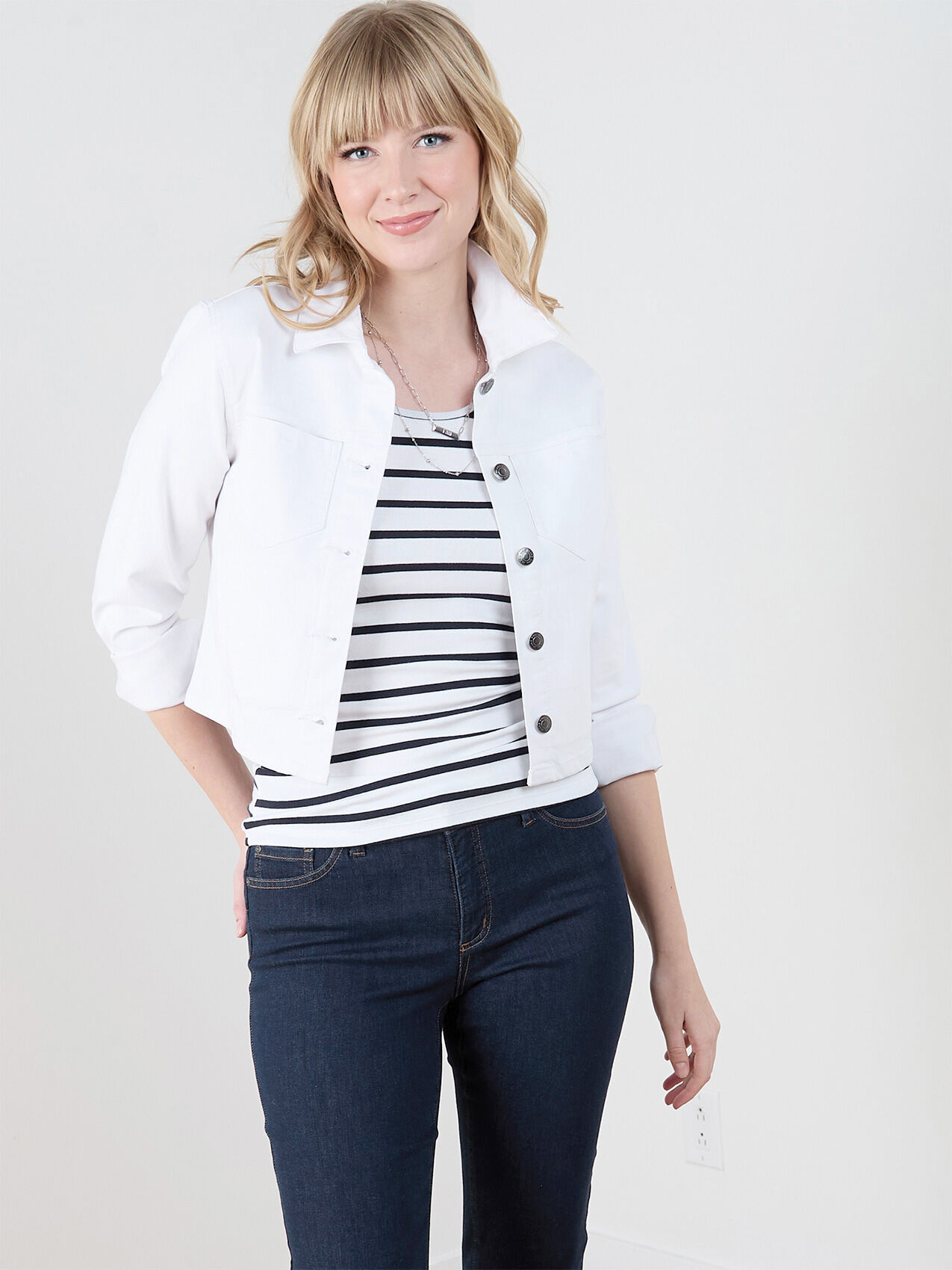 White Cropped Denim Jacket Cleo 4000009570
