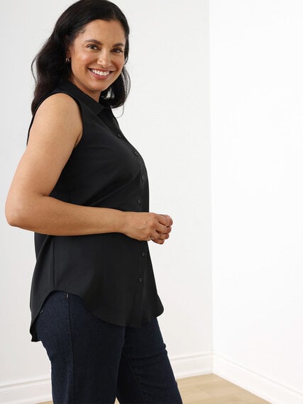 Sleeveless Collared Button Front Blouse in Black Image 2