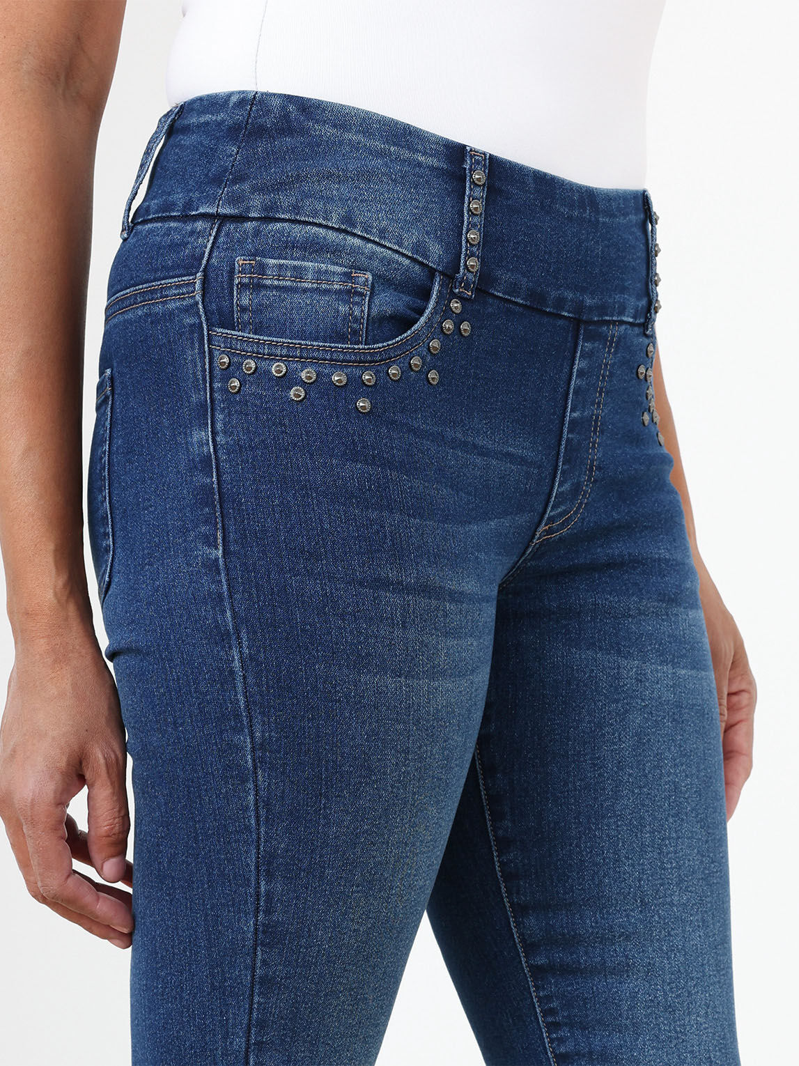 Medium Wash Slim Leg Jeans with Studs by GG