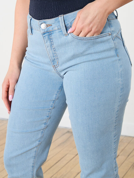 Lilly Slim Ankle Jeans Image 5