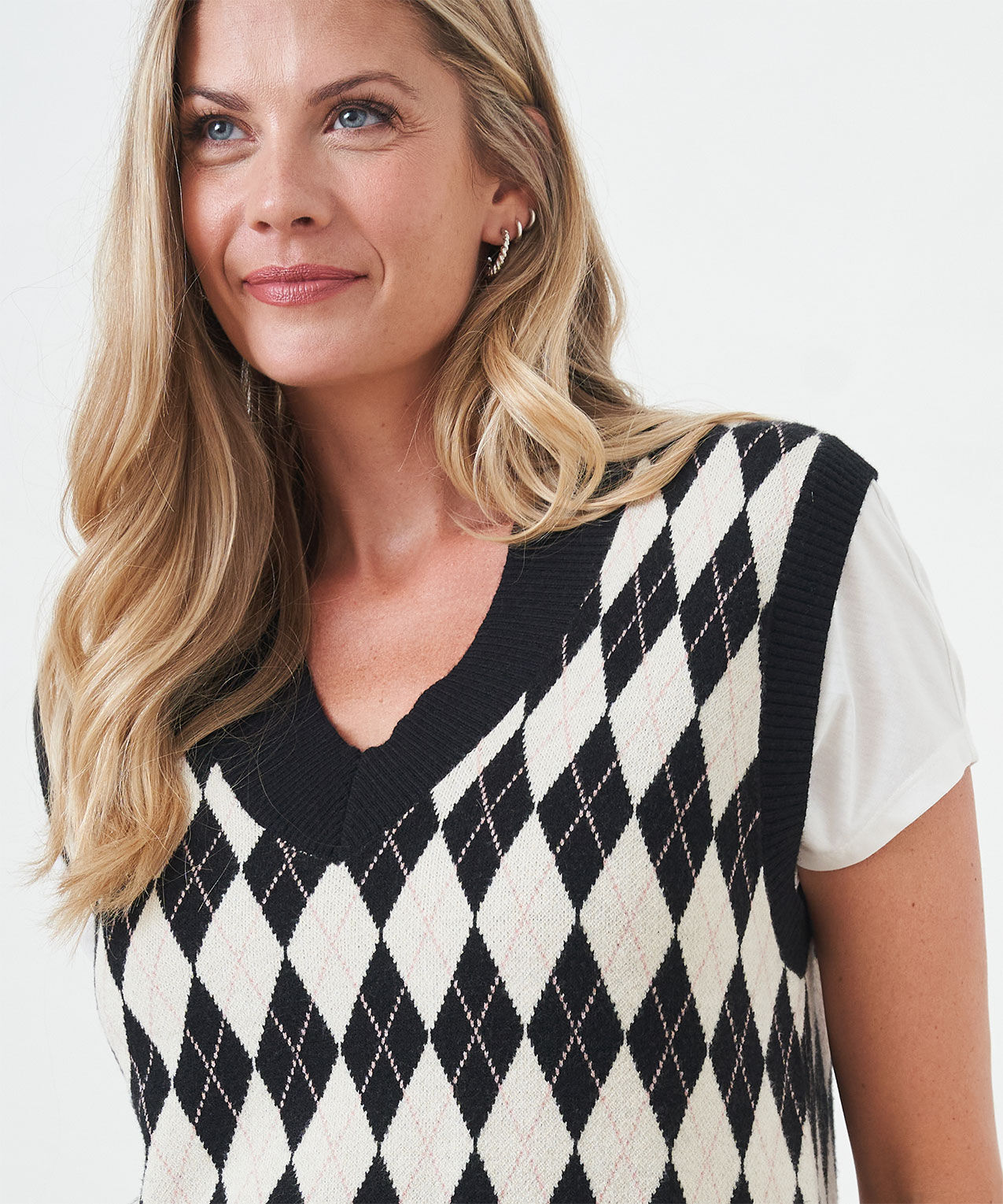 Argyle v store neck sweater vest
