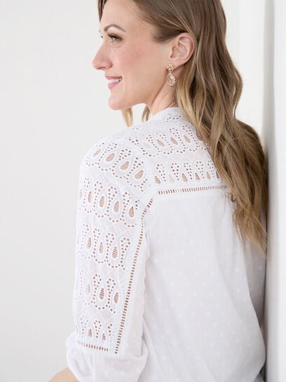 3/4 Sleeve Embroidered Blouse