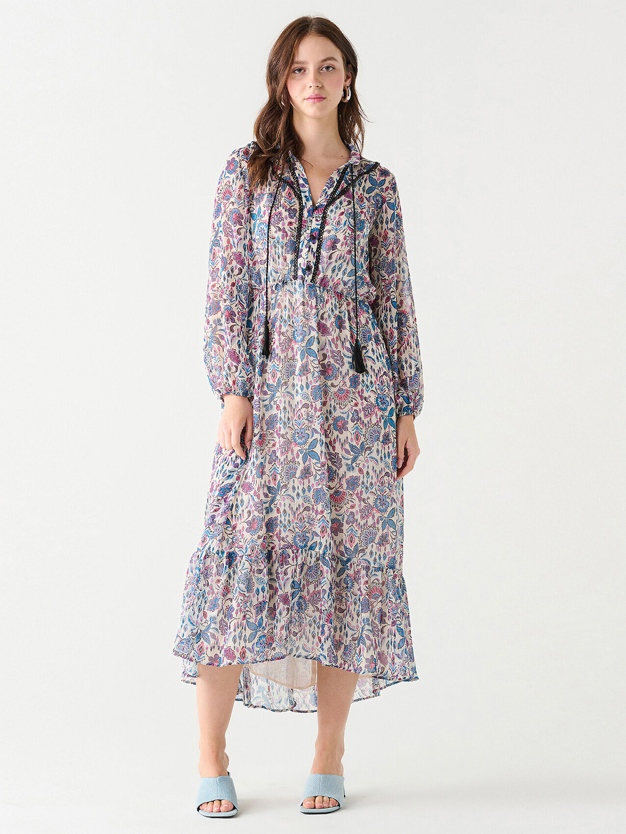 Long flowing maxi discount dress