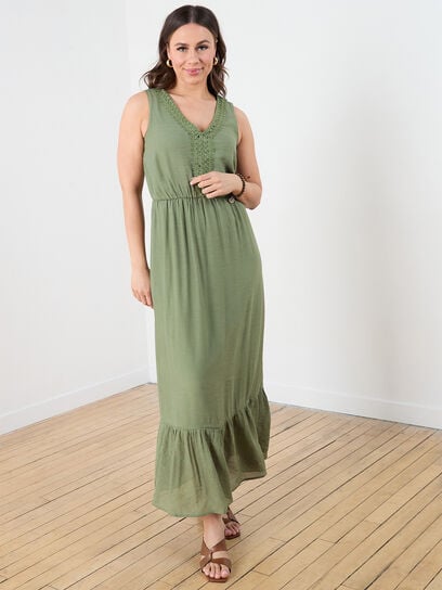 Sleeveless Maxi Dress with Lace Neck Detail by Luxology