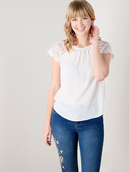 Short Lace Sleeve Top in Crepe Image 2