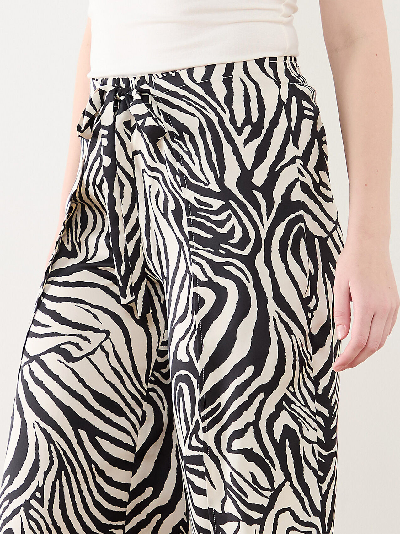 Air flow tie front wide leg pant Cleo Zebra Print XXL