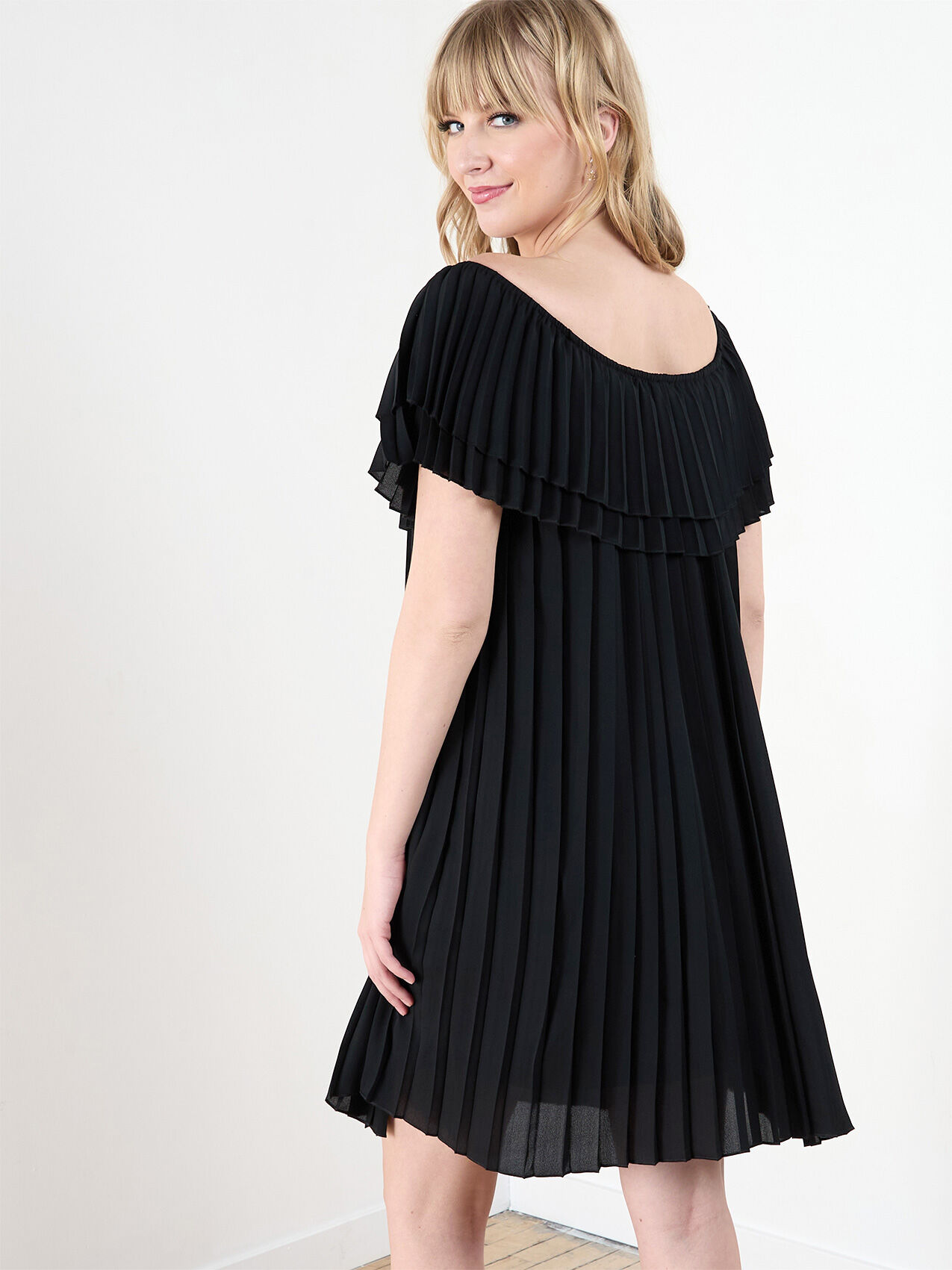 Knee length cold shoulder dress cheap