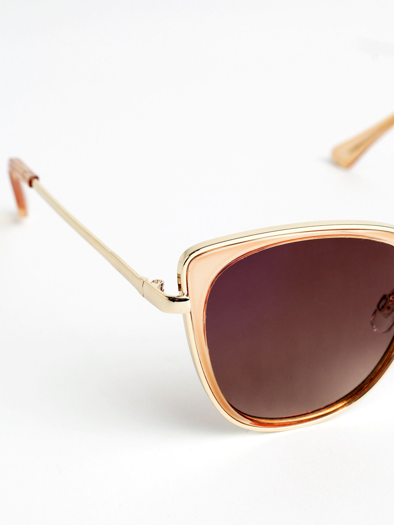 Gold rimmed cat eye sunglasses 2025