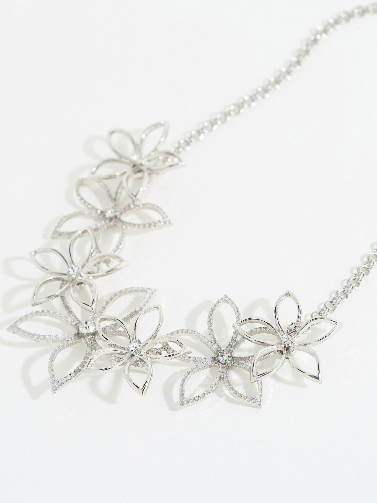 Short Silver Floral Statement Necklace Cleo 4000010226