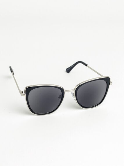 Black Cat Eye Single-Vision Reader Sunglasses Image 2