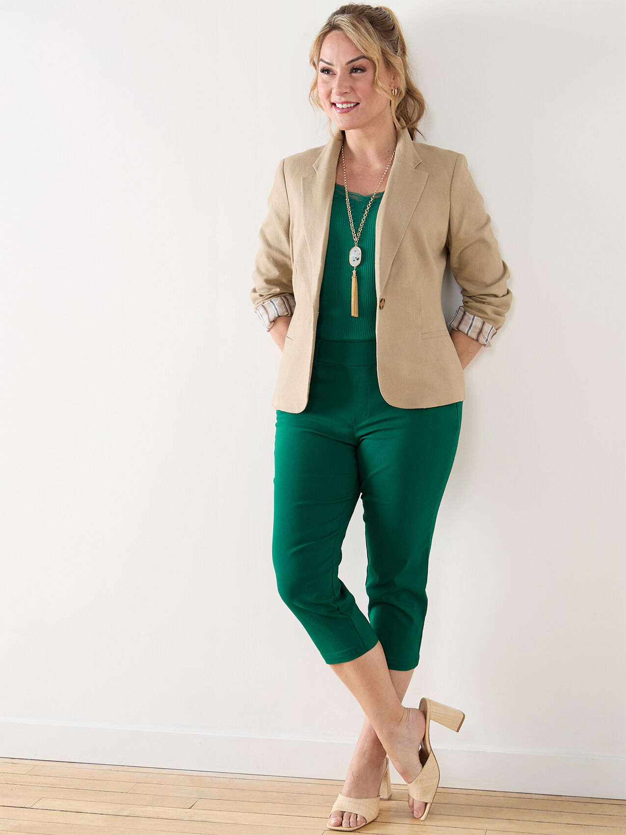 Slim capris hotsell