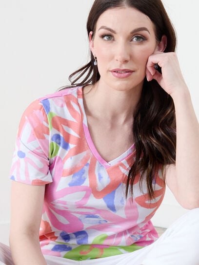 Retro Floral V-Neck Top by GG Collection