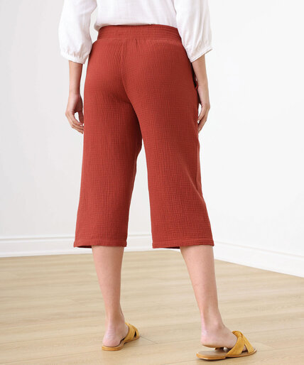 Low Impact Textured Pull-On Crop Pant Image 3