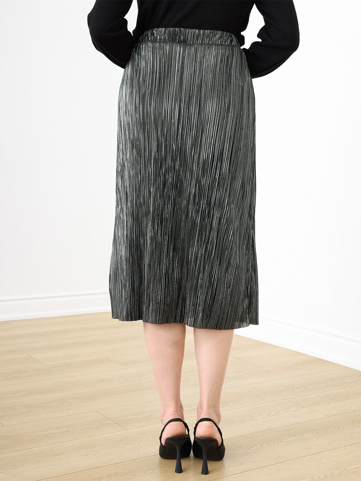 Pleated midi sale skirt glitter