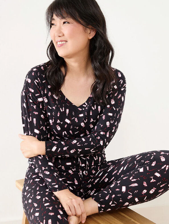 Discount ladies clothes store