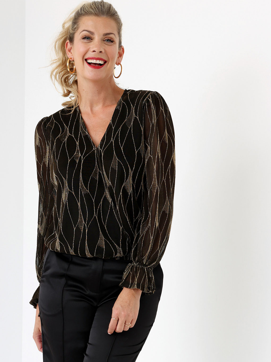 Tops & Blouses - Cleo Canada
